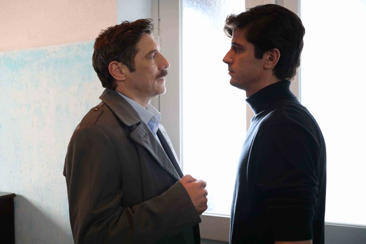 Ο Κυπραίος βυθίζεται ξανά στα σκοτάδια του! Σε τεντωμένο σκοινί ο Λάμπρος στις Άγριες Μέλισσες