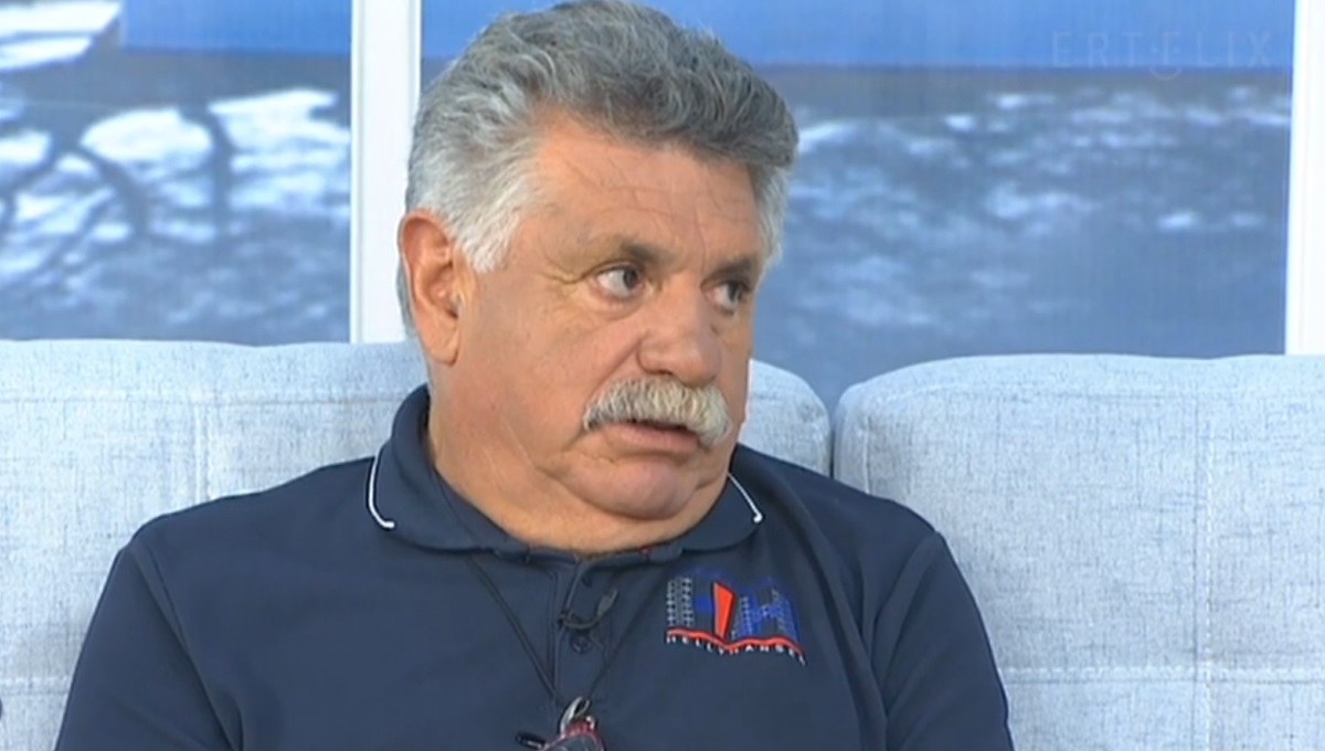 Λευτέρης Λαζάρου: Με αυτή την εκπομπή θα επέστρεφε ο γνωστός σεφ στην τηλεόραση!