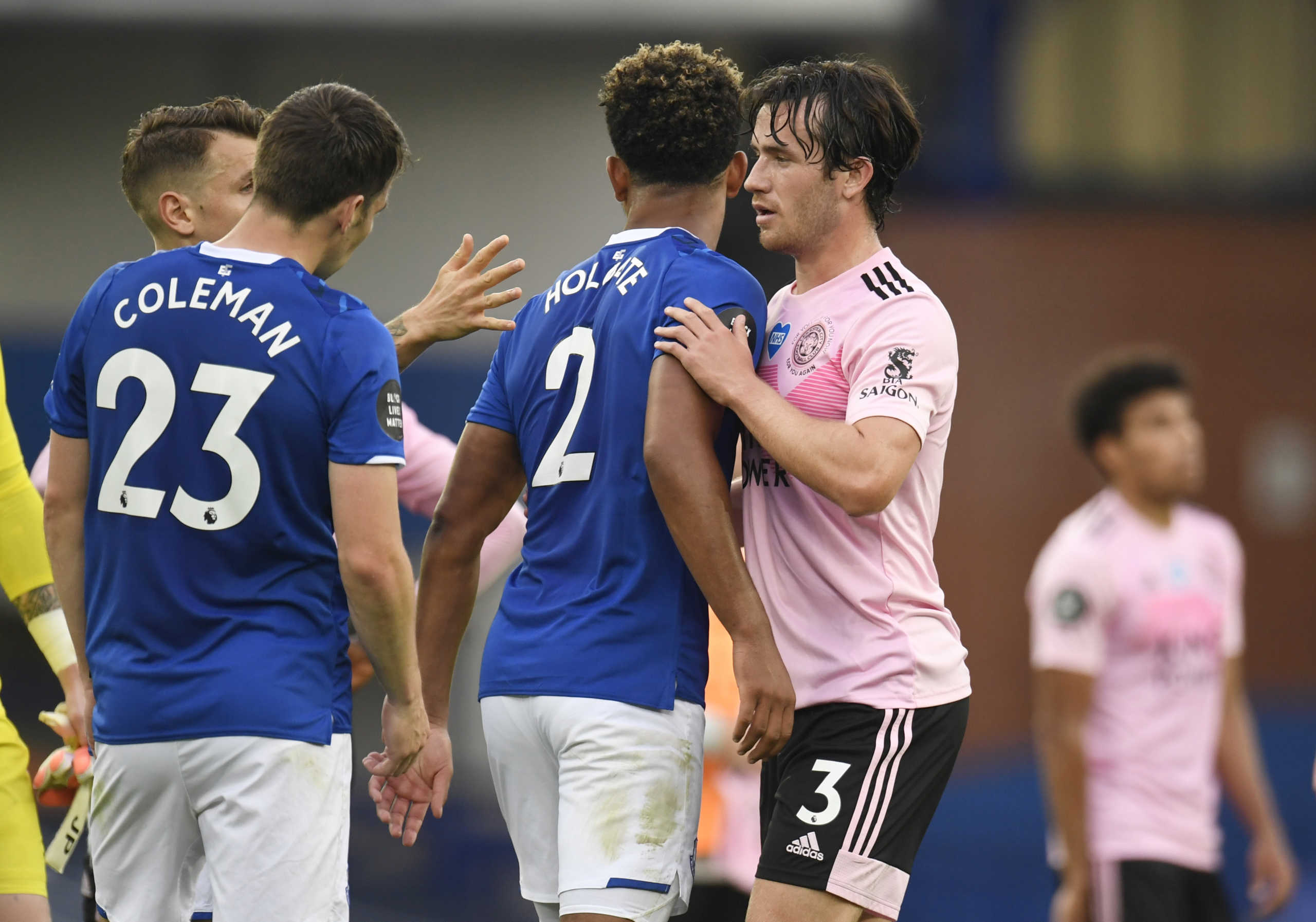 Soccer Football - Premier League - Everton v Leicester City - Goodison Park, Liverpool, Britain - July 1, 2020 Leicester City's Ben Chilwell with Everton's Mason Holgate after the match, as play resumes behind closed doors following the outbreak of the coronavirus disease (COVID-19) Peter Powell