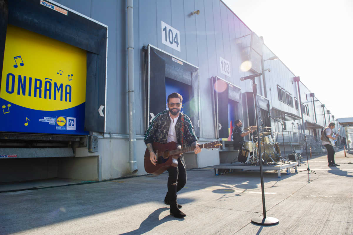 Ο «Σούπερ Ήρωας» των ONIRAMA δεν είναι… ένας (video)