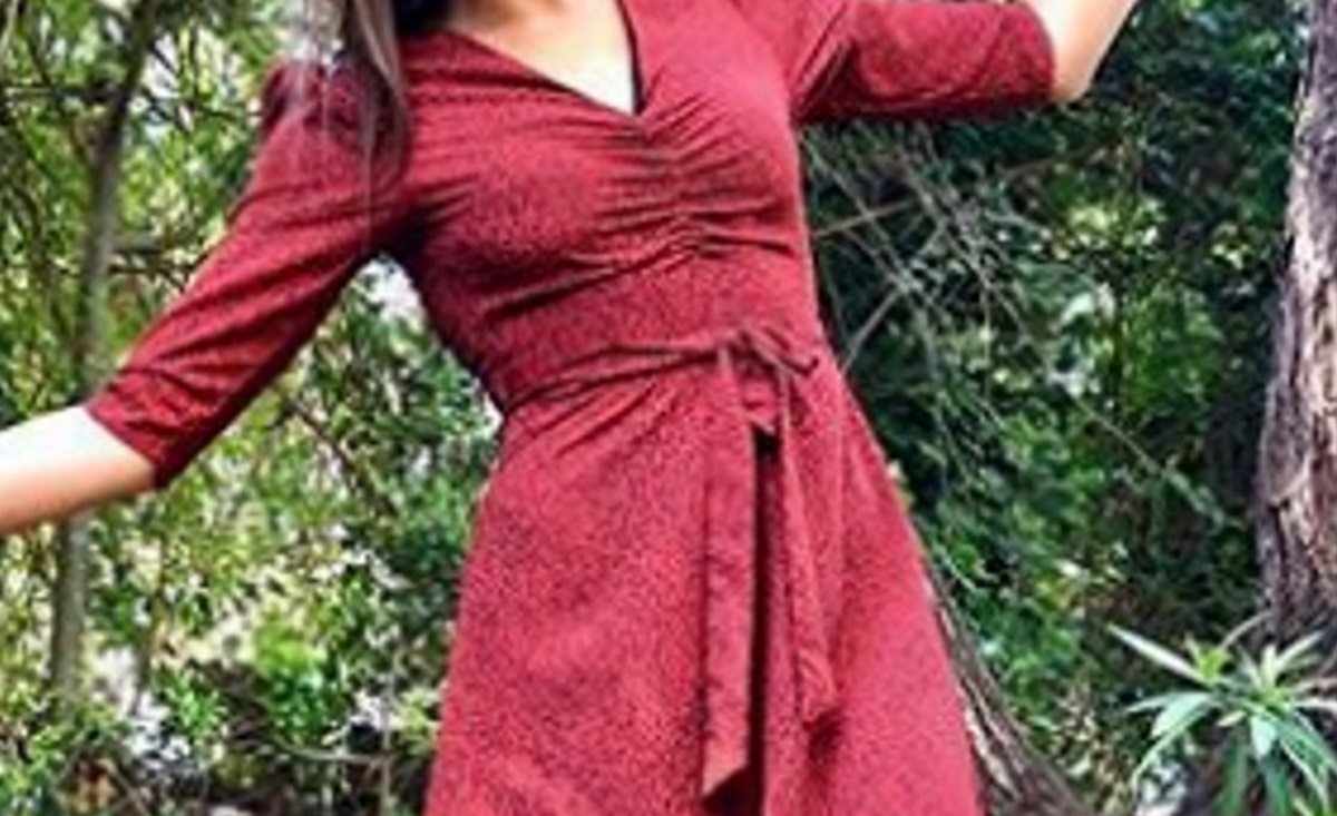 «Ήμουν σε παραλία γυμνιστών και μου ζήτησαν να βγάλουμε σέλφι» – Η αποκάλυψη Ελληνίδας ηθοποιού