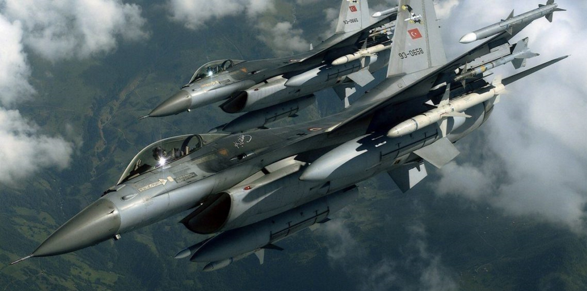 Μπαράζ υπερπτήσεων και παραβιάσεων – Από 5 ζεύγη Τουρκικών F-16