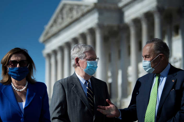 Συναγερμός στο Κογκρέσο: 13 κρούσματα και η Πελόζι διέταξε… υποχρεωτική μάσκα