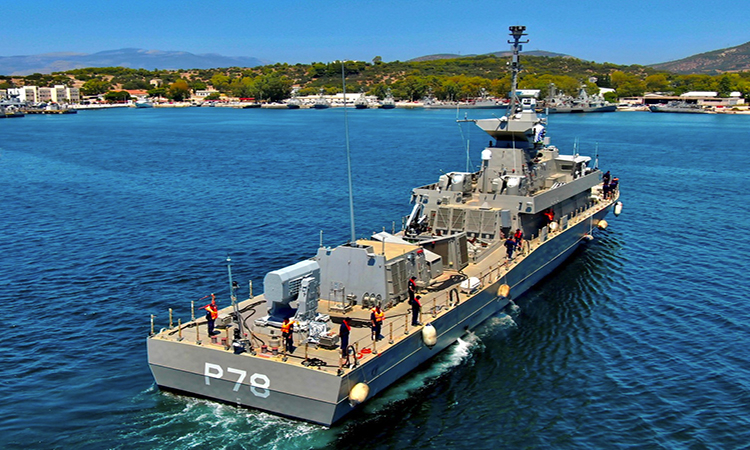 Αυτό είναι το νέο «διαμάντι» του Πολεμικού Ναυτικού! Στο Ναύσταθμο Σαλαμίνας η νέα πυραυλάκατος (vid)