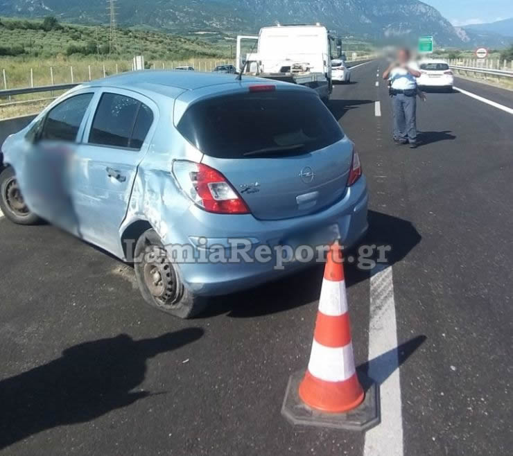 Εθνική Αθηνών – Λαμίας: Τροχαίο με δύο τραυματίες! Αυτοψία στο σημείο του ατυχήματος (Φωτό)