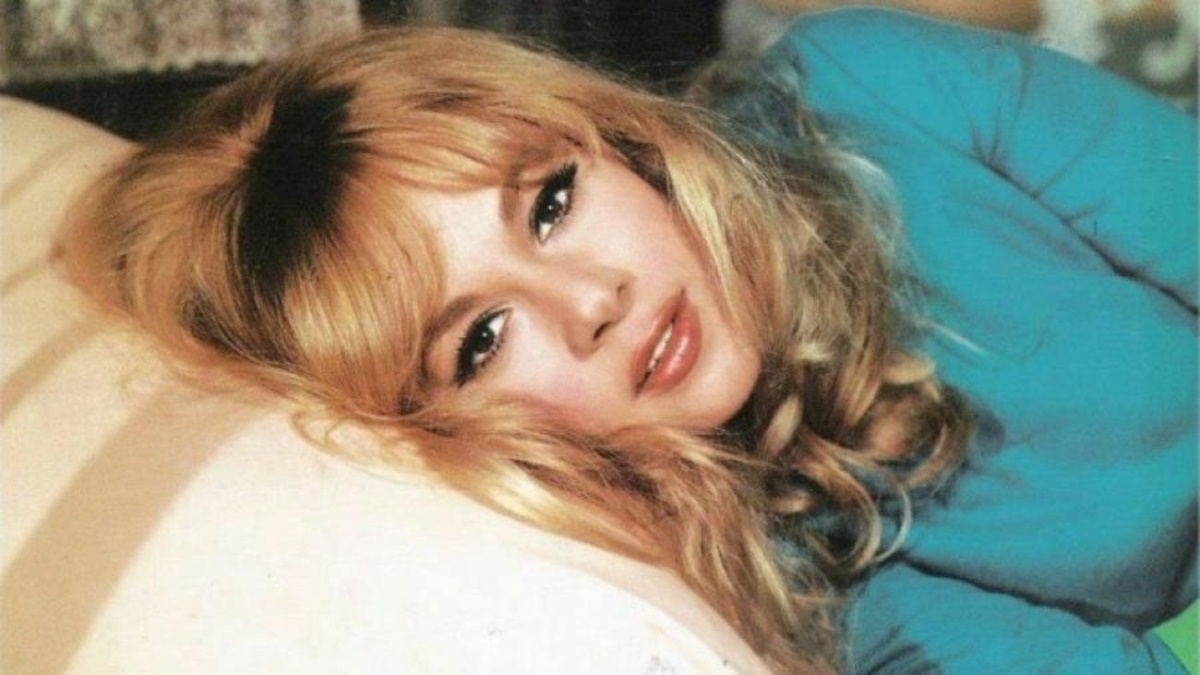 “Ήμασταν έξω από το δωμάτιο της Αλίκης δυο μέρες πριν πεθάνει, άνοιξε η πόρτα…”