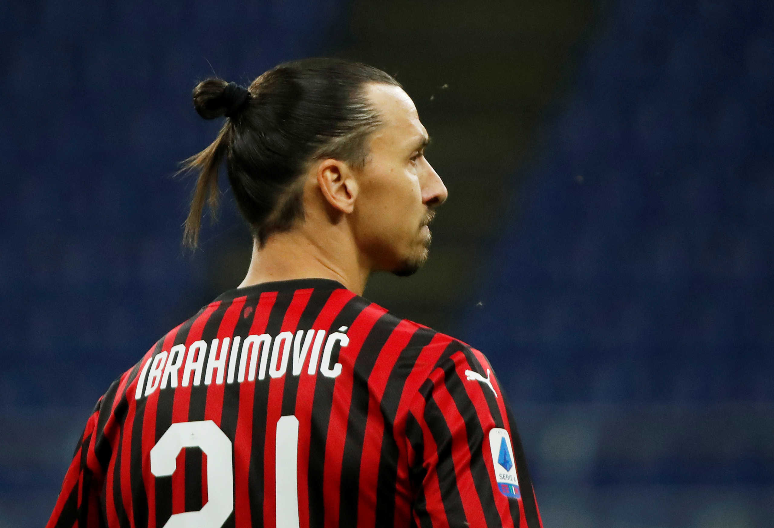 Soccer Football - Serie A - AC Milan v Juventus - San Siro, Milan, Italy - July 7, 2020   AC Milan's Zlatan Ibrahimovic, as play resumes behind closed doors following the outbreak of the coronavirus disease (COVID-19)   REUTERS