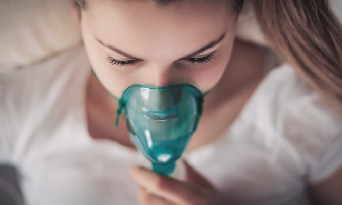 Κορονοϊός: Ναι ή όχι στην μάσκα για τους ασθενείς με αναπνευστικά νοσήματα;