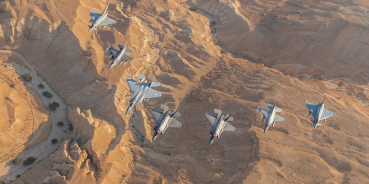 F-35 εναντίον S-400: Η “τιτανομαχία” πλησιάζει στη Μέση Ανατολή