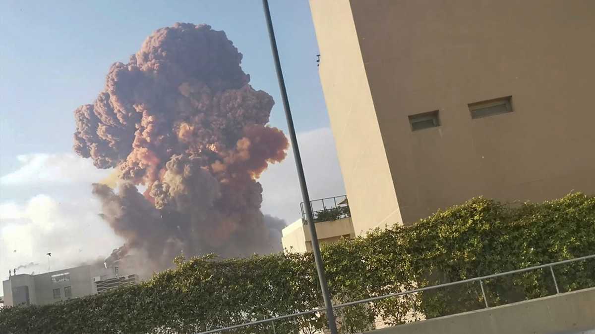 Τρομερές εκρήξεις στη Βηρυτό: Ακούστηκαν μέχρι την Κύπρο! (pics, video)