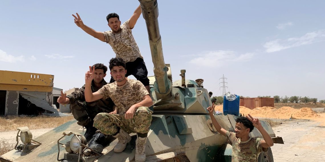 Λιβύη: Πανηγυρίζει ο στρατός του Χάφταρ για τη συμφωνία Ελλάδας – Αιγύπτου