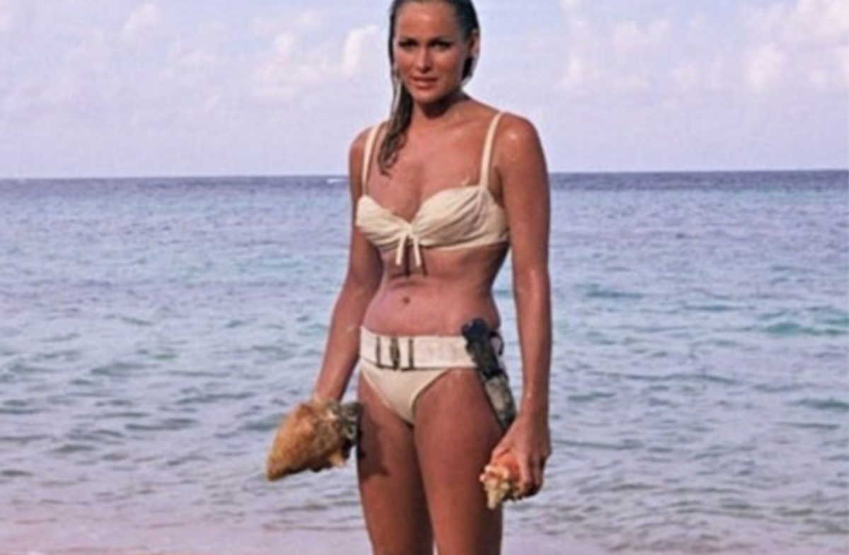 Δείτε πως είναι σήμερα τα κορίτσια του James Bond