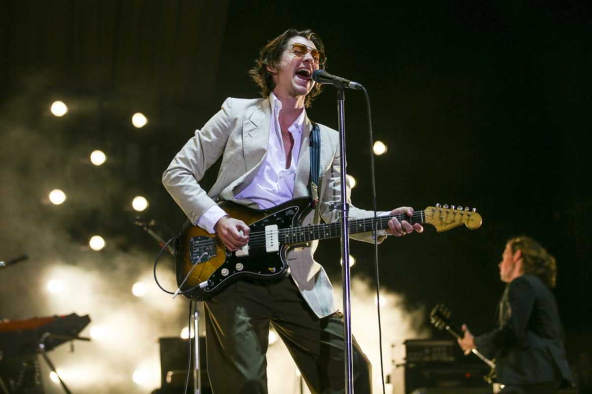 Σπουδαία κίνηση από τους Arctic Monkeys – Συγκεντρώνουν πόρους για τον ιστορικό χώρο συναυλιών Leadmill