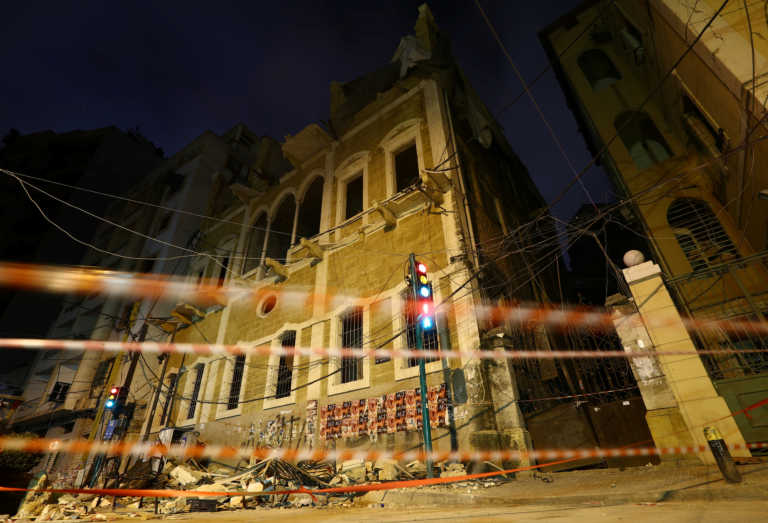 Λίβανος: Εξήντα ιστορικά κτίρια της Βηρυτού κινδυνεύουν να καταρρεύσουν από την έκρηξη