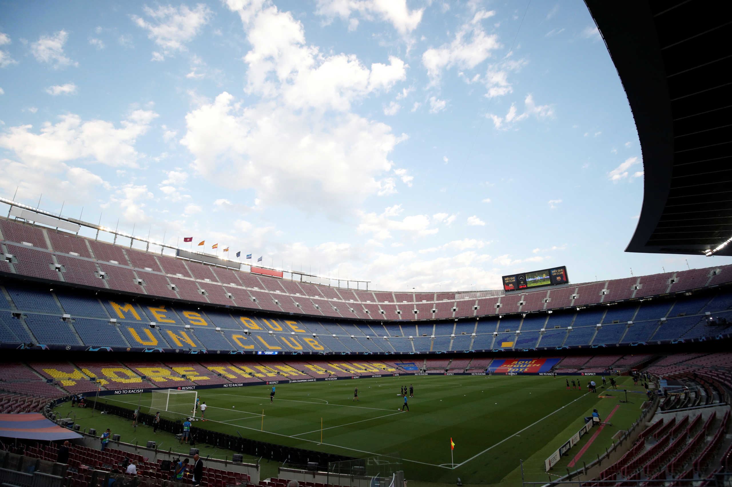 Soccer Football - Champions League - Round of 16 Second Leg - FC Barcelona v Napoli - Camp Nou, Barcelona, Spain - August 8, 2020  General view inside the stadium before the match, as play resumes behind closed doors following the outbreak of the coronavirus disease (COVID-19)  REUTERS