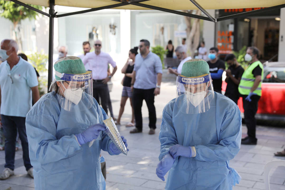 Κύπρος: Ανησυχία για την «έκρηξη» του κορονοϊού – Μη εμβολιασμένοι το 91% των κρουσμάτων
