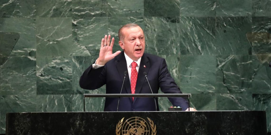 Πάλι προκλητικός ο Ερντογάν: «Όσοι υψώνουν ανάστημα θα πέσουν με την πρώτη φουρτούνα»