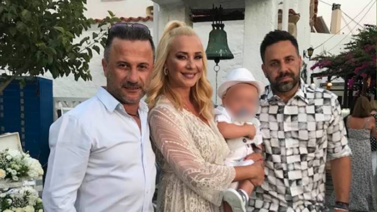Γιαννιάς – Παντελιδάκη: Βάφτισαν τον μικρό τους γιο στη Ρόδο!