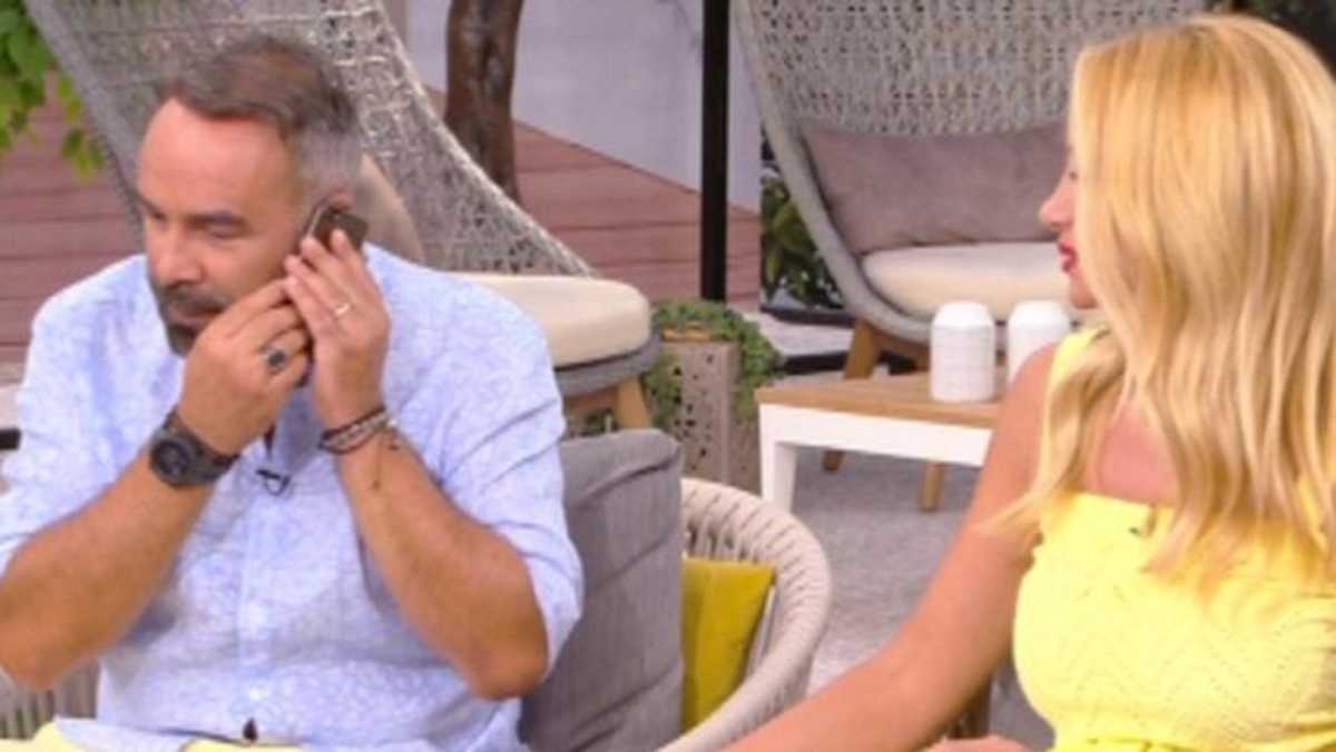 Τα ‘χασε ο Γρηγόρης Γκουντάρας στον αέρα με το απρόσμενο τηλεφώνημα! “Όλοι οι γονείς το καταλαβαίνουν…”