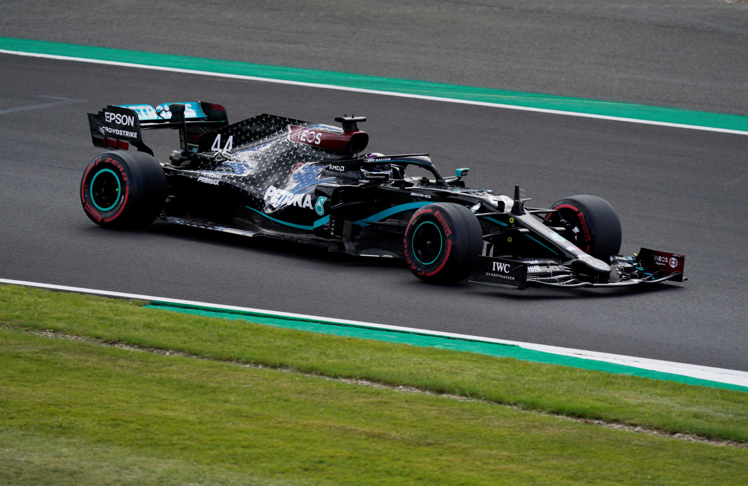 Formula One F1 - British Grand Prix - Silverstone Circuit, Silverstone, Britain - August 1, 2020   Mercedes' Lewis Hamilton in action during qualifying   Will Oliver
