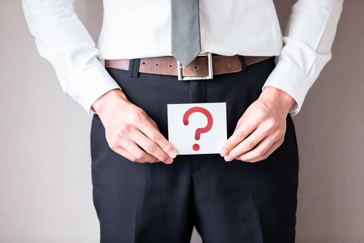 Καρκίνος στους όρχεις: Το βασικό σύμπτωμα και και πώς θα το εντοπίσεις μόνος σου