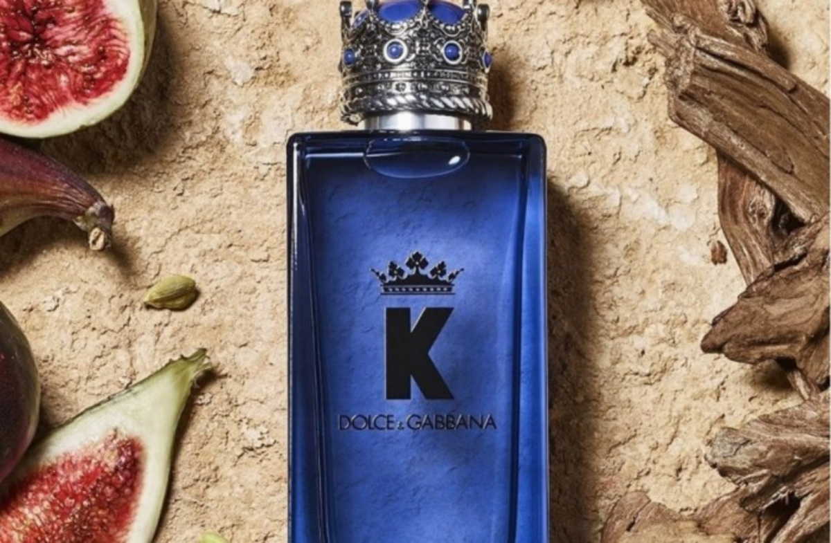 Ένα άρωμα για τον άντρα που αισθάνεται βασιλιάς στην καθημερινότητα του