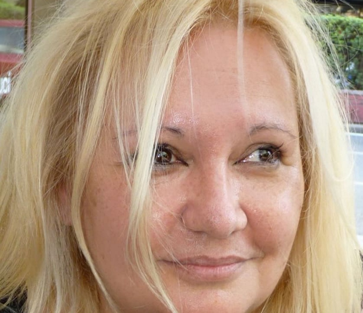 Συγκινεί η Καίτη Φίνου για τη φίλη της ηθοποιό που πέθανε στα 38 της -“Έφυγε από το πάθος της”