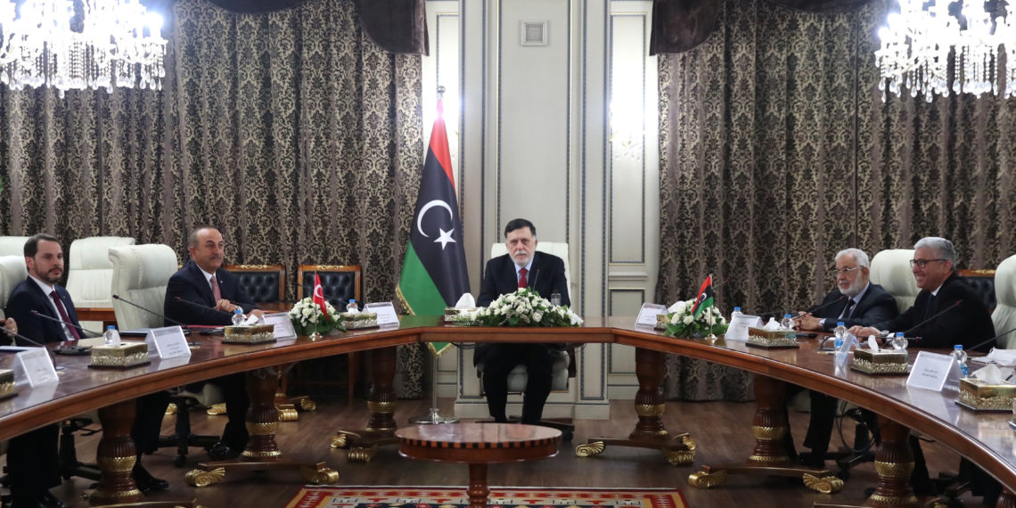 Στη Λιβύη πάλι ο ΥΠΕΞ της Τουρκίας Μεβλούτ Τσαβούσογλου