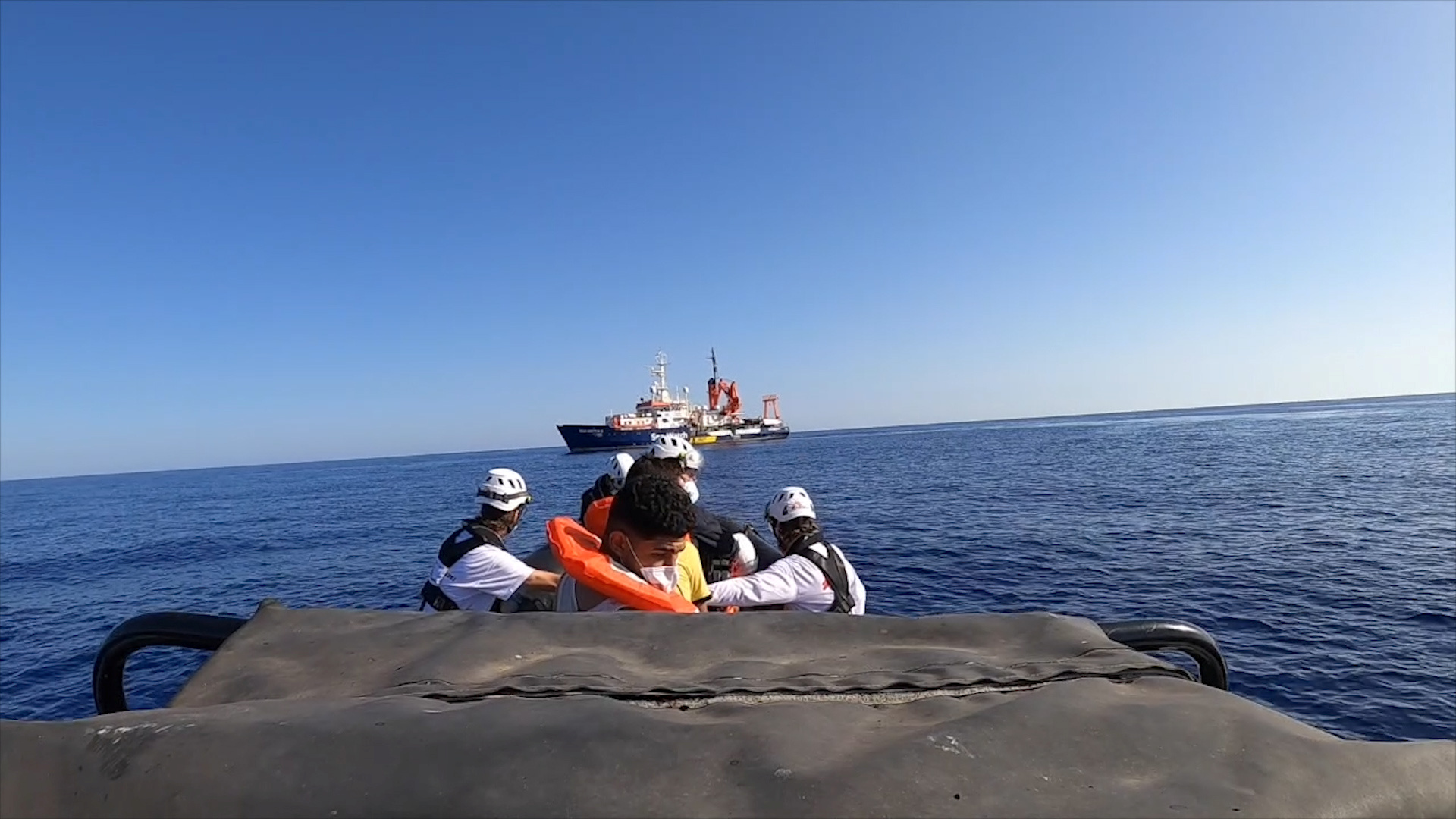 Τουλάχιστον 15 μετανάστες νεκροί σε ναυάγιο στη Λιβύη