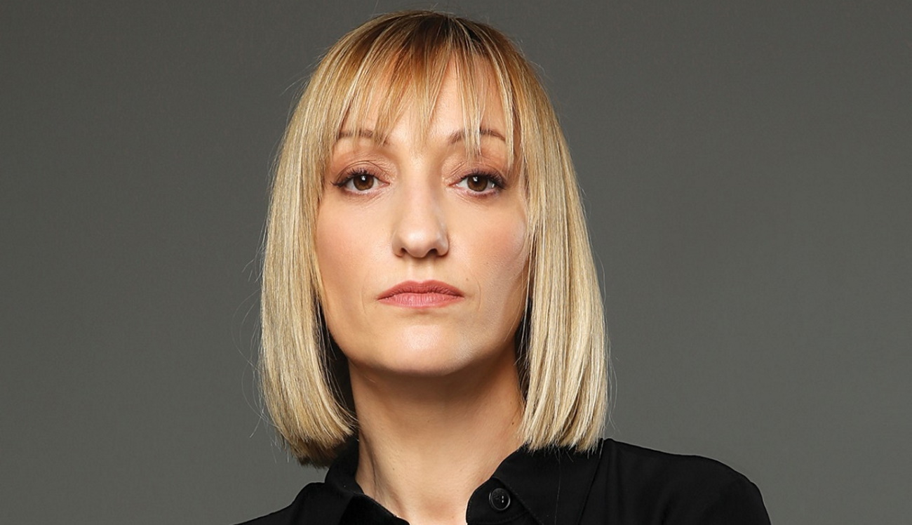 Στέλνει τις Άγριες Μέλισσες σε 11 χώρες και βάζει πάγο στο τουρκικό σίριαλ