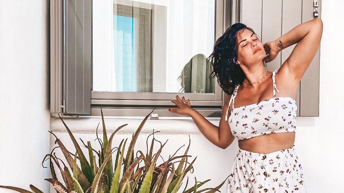 Μαρία Κορινθίου: Οι ξέγνοιαστες μέρες στη Νάξο με τον Γιάννη Αϊβάζη και την κόρη τους [pics]