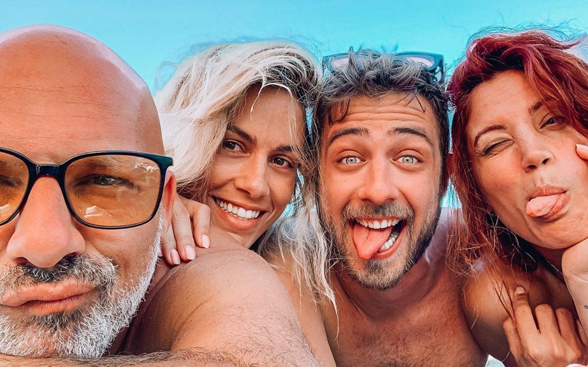 Μαίρη Συνατσάκη: Γιατί “τσακώθηκε” με τον Νίκο Μουτσινά στην Κύθνο;