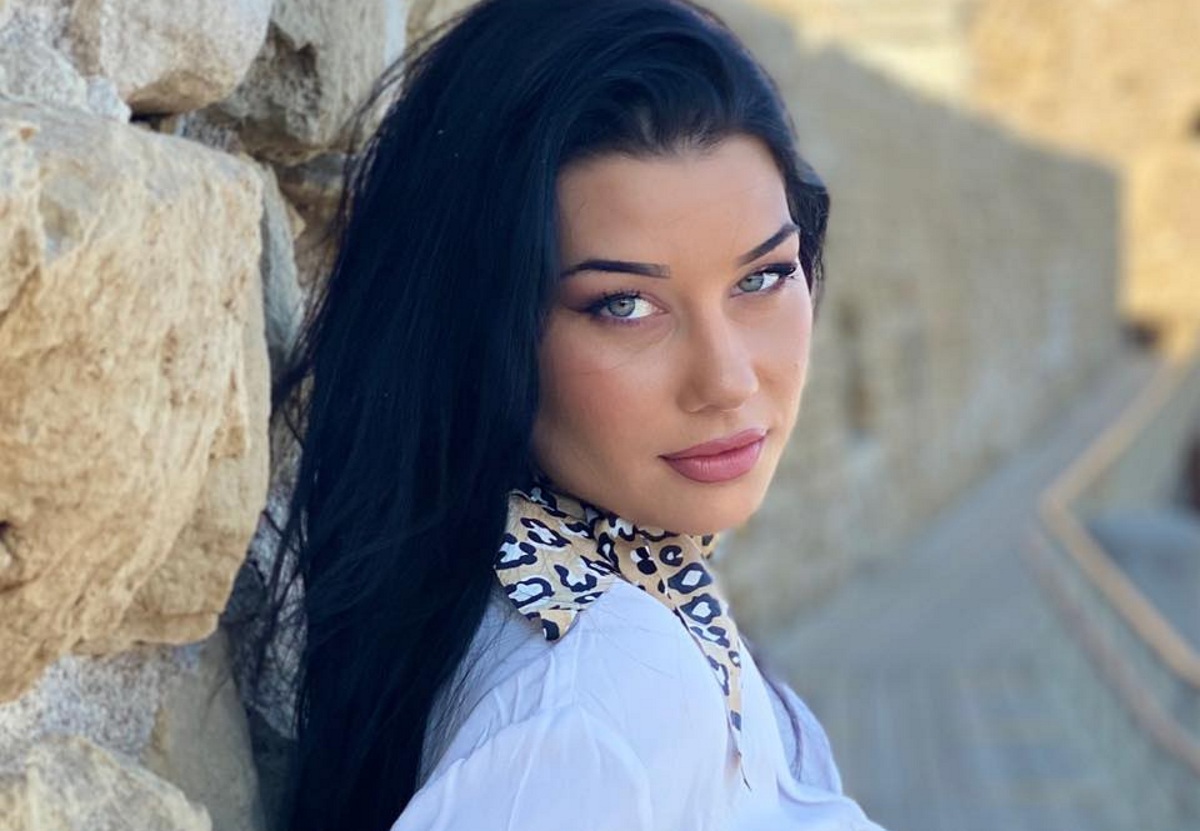 Μy Style Rocks: Η τραγωδία που έζησε η καλλονή από τη Κρήτη με τη δολοφονία της μητέρας της! [pics,vid]