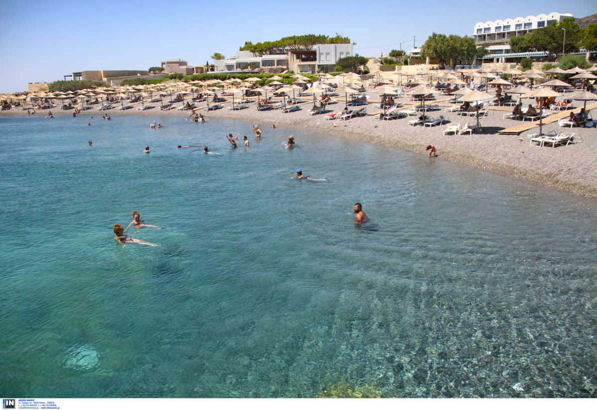 Αιγαίο: «Αυτά είναι τα πιο ελκυστικά ελληνικά νησιά για το 2021» – Ύμνοι από ταξιδιωτικό περιοδικό