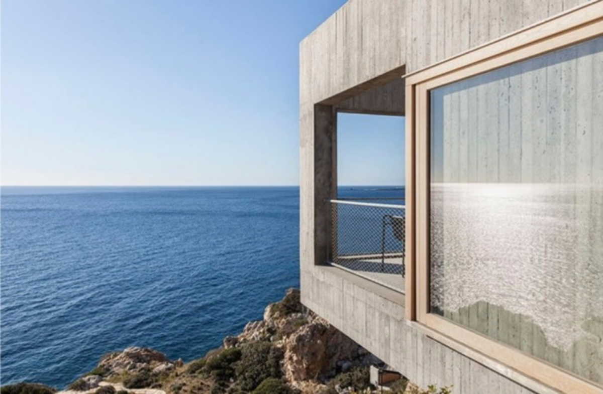 Patio House: Μια πανέμορφη παραθαλάσσια κατοικία στην Κάρπαθο