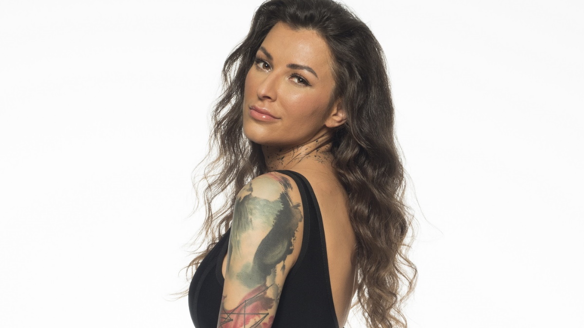 Τα τατουάζ της Ραμόνα του Big Brother καλύπτουν τα σημάδια από σοβαρό τροχαίο! [pics]