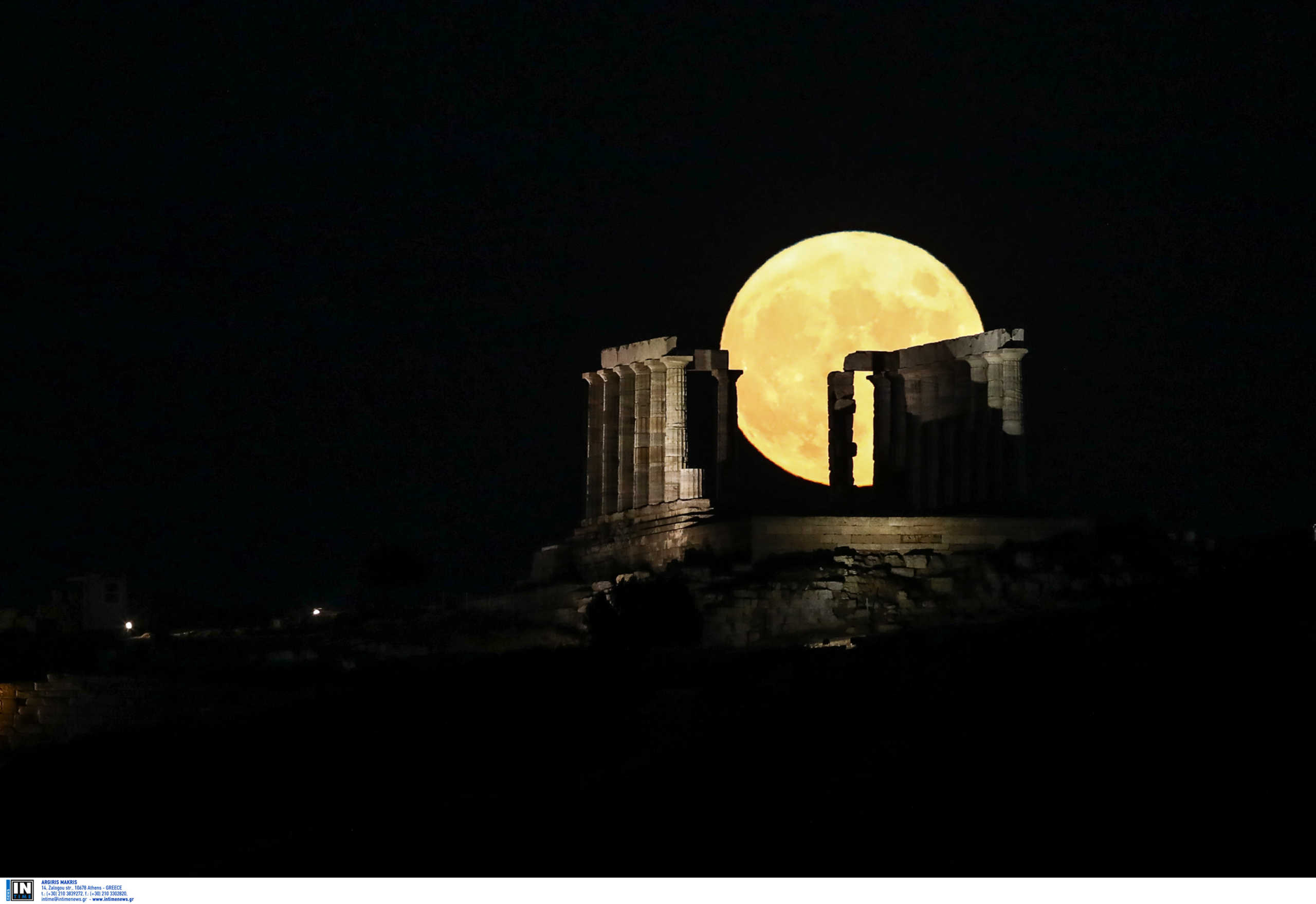 Πώς θα έβλεπες τέσσερα διάσημα αξιοθέατα της Ελλάδας αν είχες φτερά