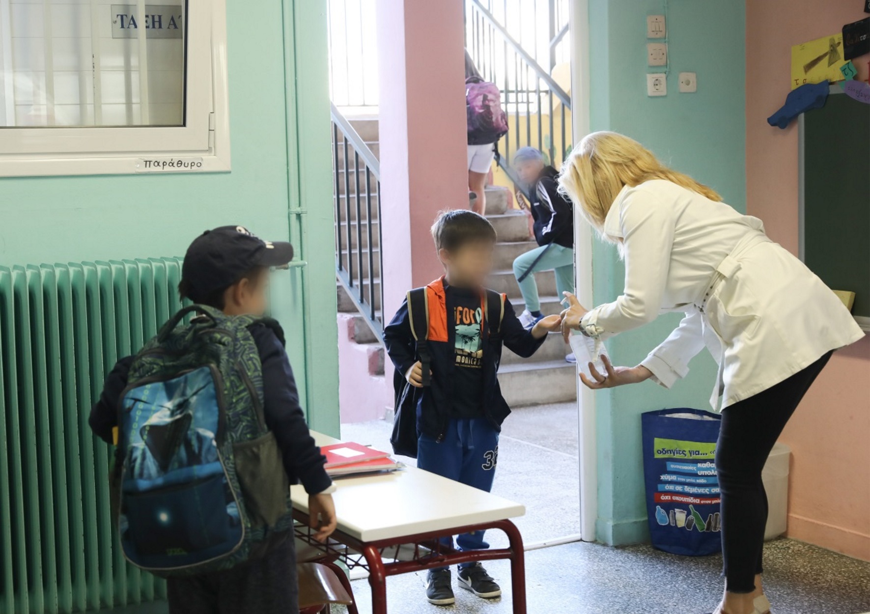 Θεοδωρικάκος: Δωρεάν οι μάσκες και στα ιδιωτικά σχολεία