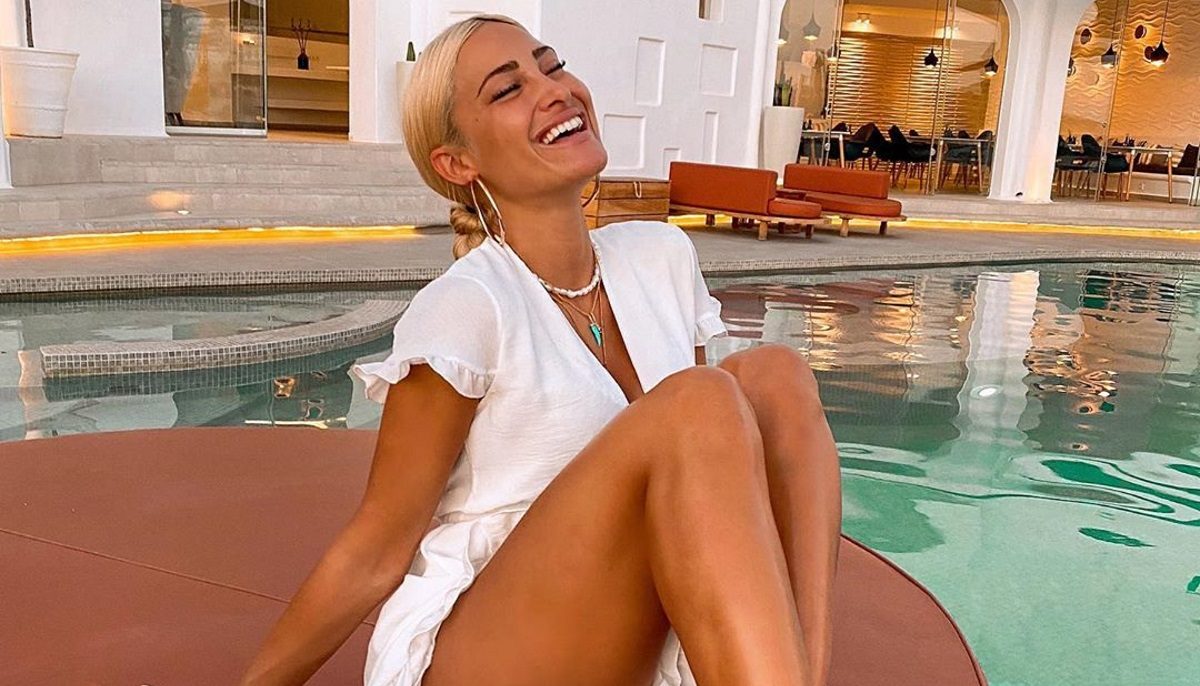 Ιωάννα Τούνη: Το ξέφρενο πάρτι στη Χαλκιδική για τα 27α γενέθλιά της [pics,vid]