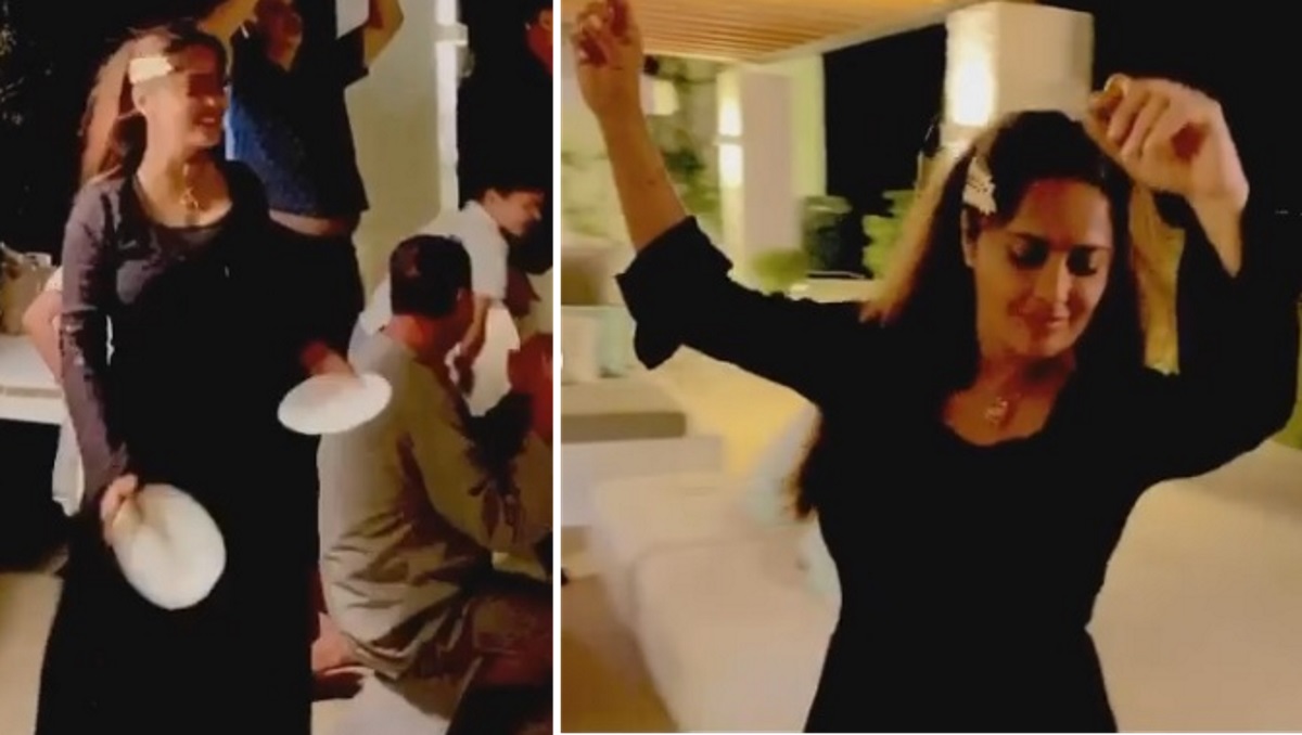 Η Σάλμα Χάγιεκ χορεύει και σπάει πιάτα σε ελληνικό γλέντι στην Πάρο (video)