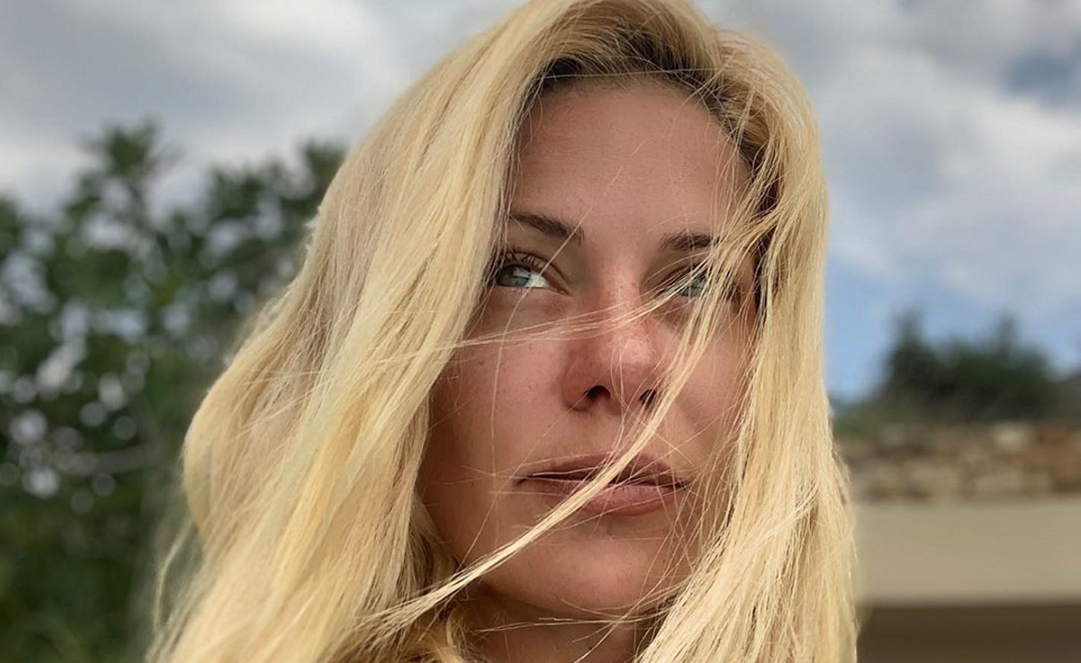 Ζέτα Μακρυπούλια: Καλοκαιρινή απόδραση με τον καλύτερο φίλο της! [pics]