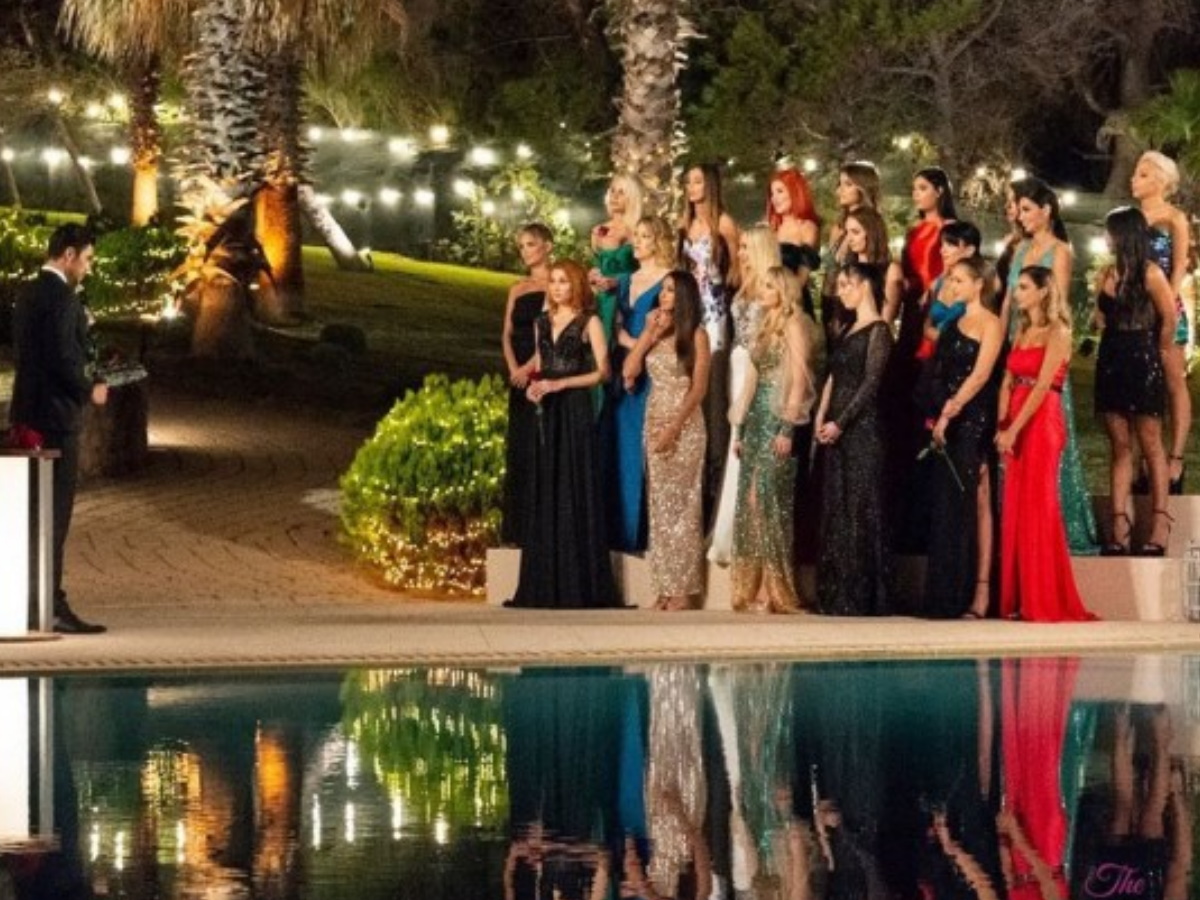 The Bachelor: Αντιδράσεις στα social media για τον ευτελισμό της γυναικείας υπόστασης – Οι διάσημοι που το κατακεραυνώνουν