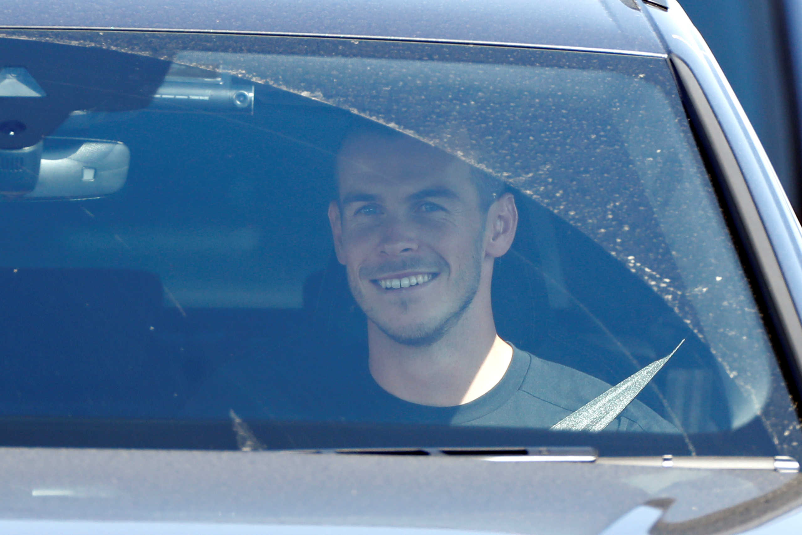 Soccer Football - Gareth Bale arrives in London - London Luton Airport, Luton, Britain - September 18, 2020   Gareth Bale is seen leaving London Luton Airport. Gareth Bale is expected to complete his return to Tottenham Hotspur.    Action Images via Reuters