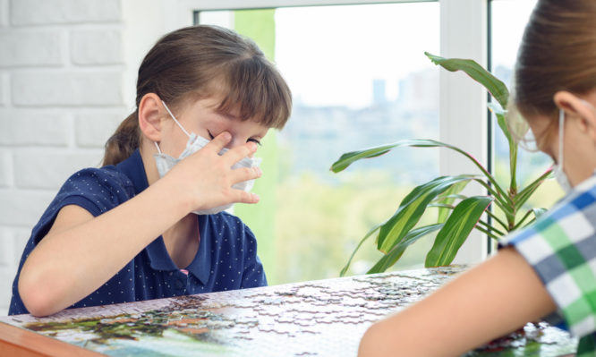 Κορoνοϊός: Ποιο σύμπτωμα στα μάτια είναι ύποπτο για λοίμωξη στα παιδιά