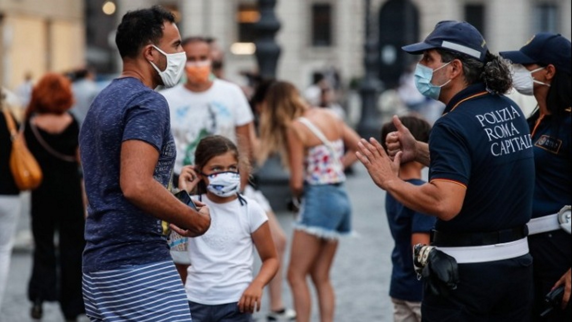 Καλπάζει στην Ιταλία ο κορονοϊός – 1.766 νέα κρούσματα και 17 νεκροί