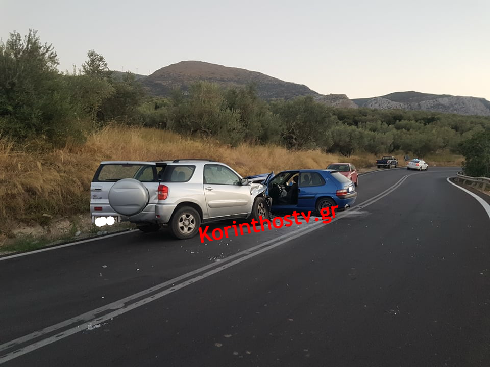 Ένας τραυματίας σε τροχαίο στην Κόρινθο (pics)