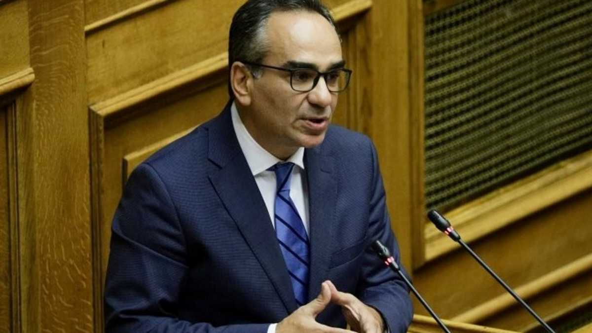 Κοντοζαμάνης: Πανέτοιμοι και για γρίπη και για κορονοϊό – Έχουμε 4,2 εκατομμύρια εμβόλια