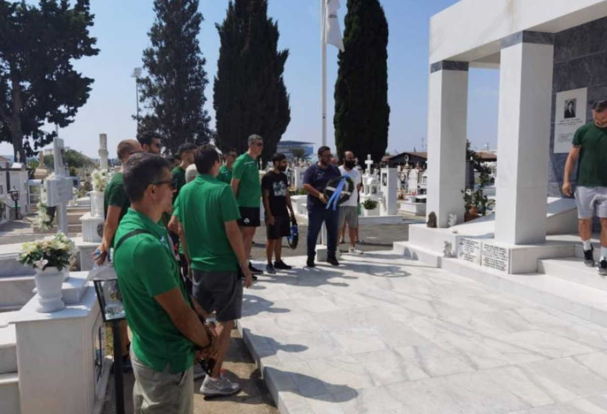 Παναθηναϊκός: Κατάθεση στεφάνου στον τάφο των Ισαάκ και Σολωμού (pics)
