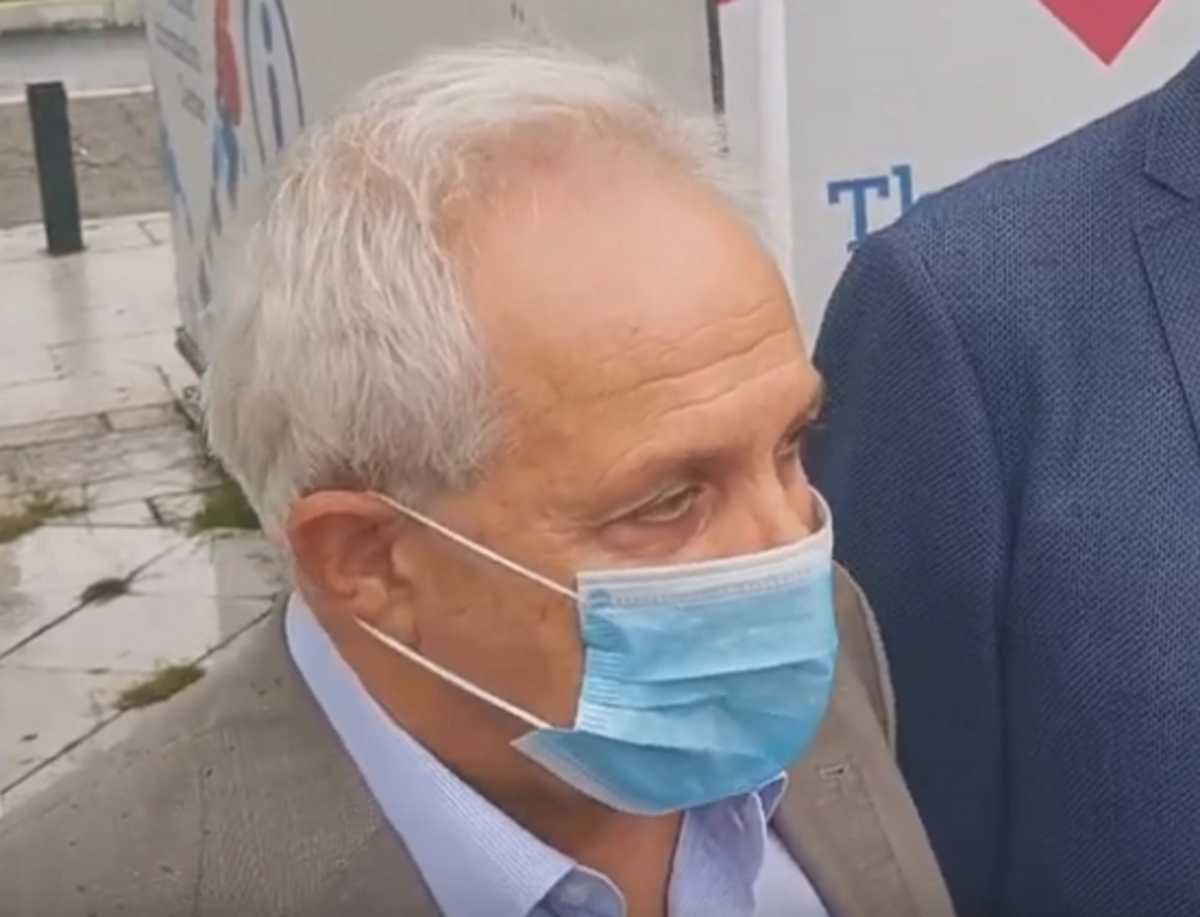 Κορονοϊός: “Τσαρλατάνοι οι αρνητές της μάσκας”! Ξέσπασε ο πρόεδρος του πανελλήνιου φαρμακευτικού συλλόγου (Βίντεο)