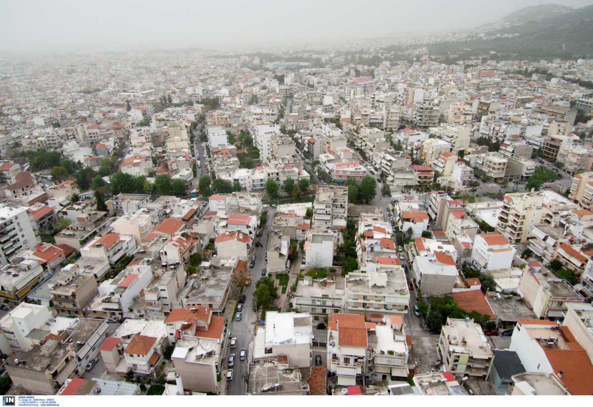 Σε καθεστώς ρύθμισης δάνεια ύψους 35 δισ. ευρώ – Πόσα έχουν εξυγιανθεί και έχουν επιστρέψει στις τράπεζες